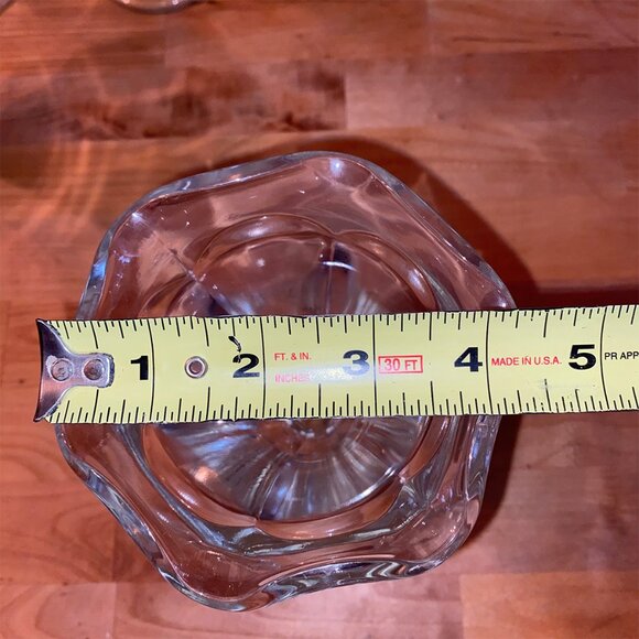 Two Vintage Tulip Rim Dessert Ice Cream Parfait Glasses Set One - Picture 2 of 5